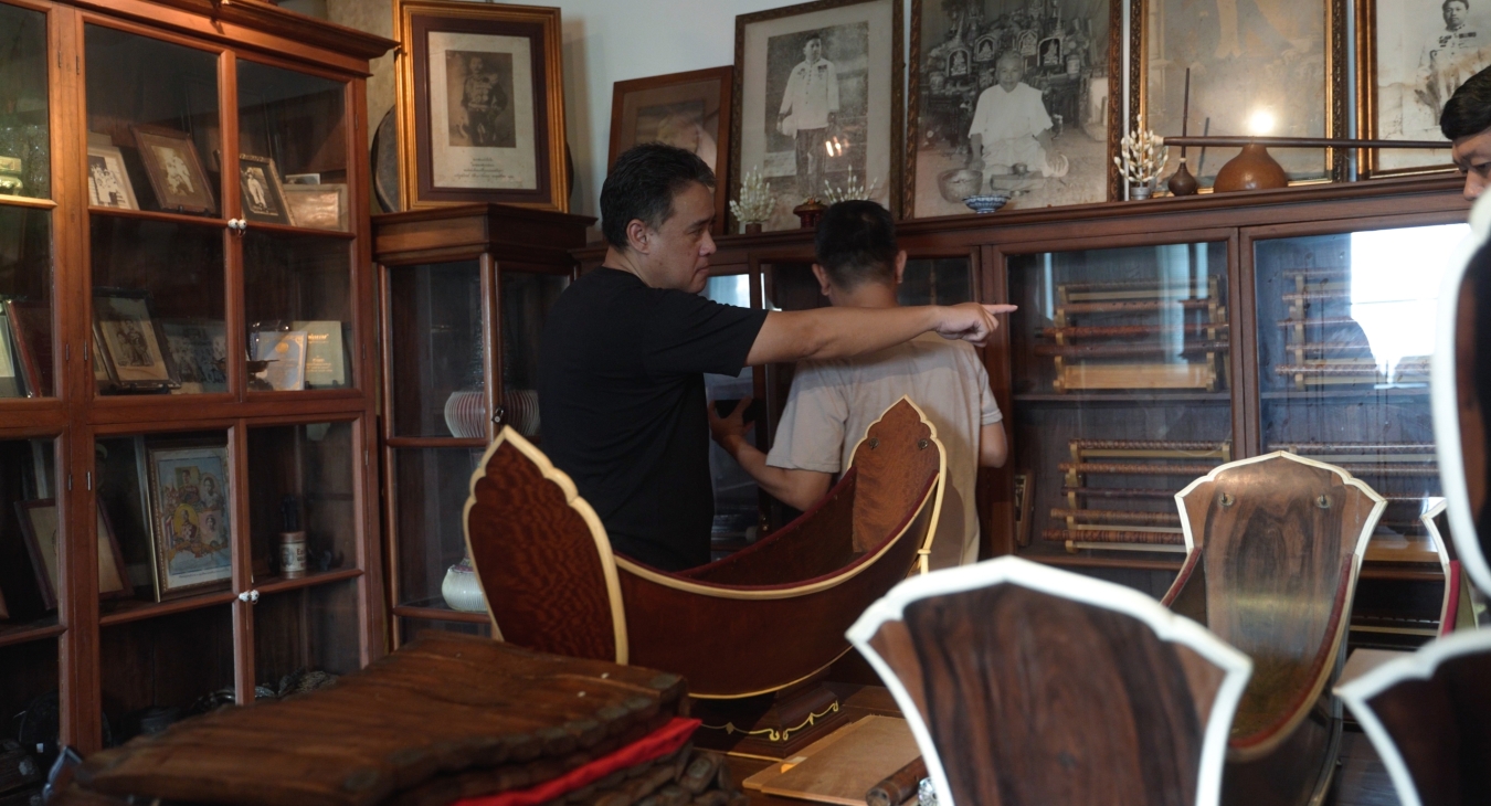 ภาพเบื้องหลังการเลือกเครื่องดนตรี